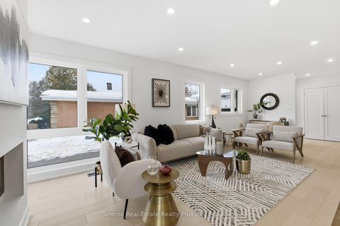 Photo 5 at 3 Blithfield Avenue, Bayview Village, Toronto