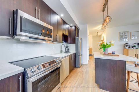 Photo 7 at 3106 - 28 Linden Street, South St. James Town, Toronto