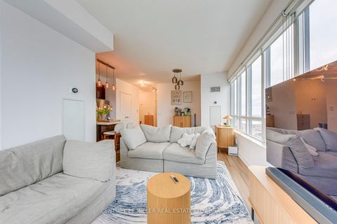 Photo 13 at 3106 - 28 Linden Street, South St. James Town, Toronto