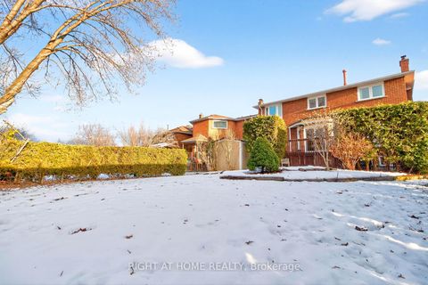Photo 35 at 4433 Sedgefield Road, Central Erin Mills, Mississauga