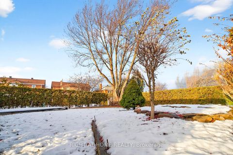 Photo 39 at 4433 Sedgefield Road, Central Erin Mills, Mississauga