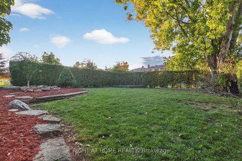 Photo 41 at 4433 Sedgefield Road, Central Erin Mills, Mississauga