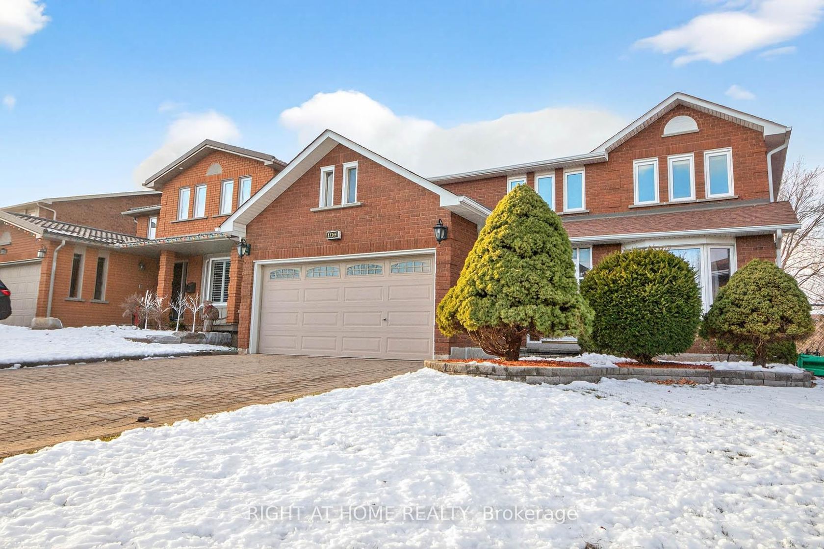 4433 Sedgefield Road, Central Erin Mills, Mississauga by Loree Meneguzzi Real Estate 4433 Sedgefield Road, Central Erin Mills, Mississauga
