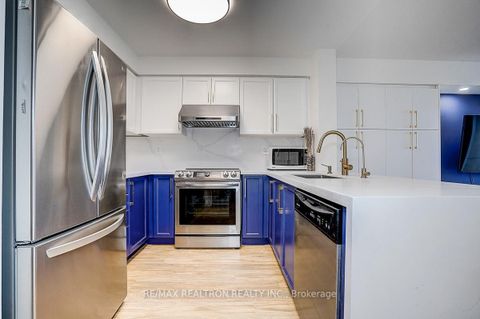 Photo 8 at 1804 - 3 Michael Power Place, City Centre West, Toronto