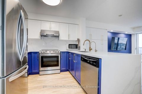 Photo 10 at 1804 - 3 Michael Power Place, City Centre West, Toronto