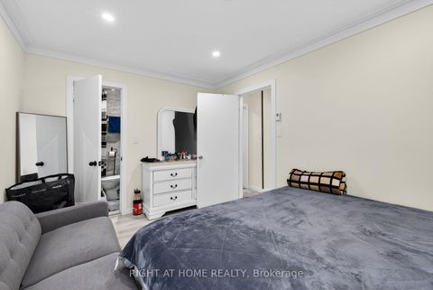 Photo 17 at 100 Metro Road S, Keswick South, Georgina