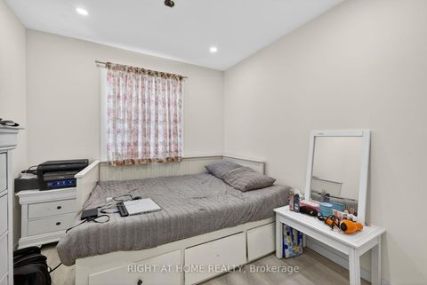 Photo 20 at 100 Metro Road S, Keswick South, Georgina