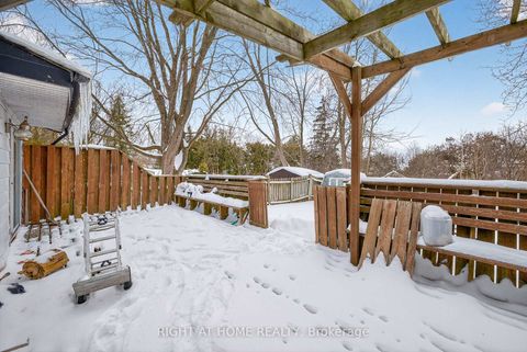 Photo 26 at 100 Metro Road S, Keswick South, Georgina