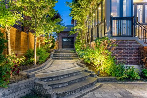 Photo 18 at 46A Puccini Drive, Oak Ridges, Richmond Hill