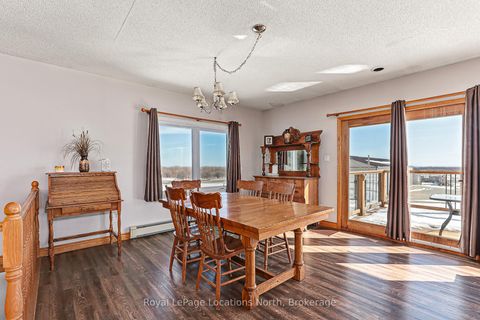 Photo 8 at 1931 Conc 10 Nottawasaga Concession, Rural Clearview, Clearview