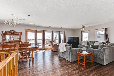 Photo 9 at 1931 Conc 10 Nottawasaga Concession, Rural Clearview, Clearview