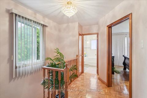 Photo 5 at 3 Hilldale Road NW, Smythe, Toronto