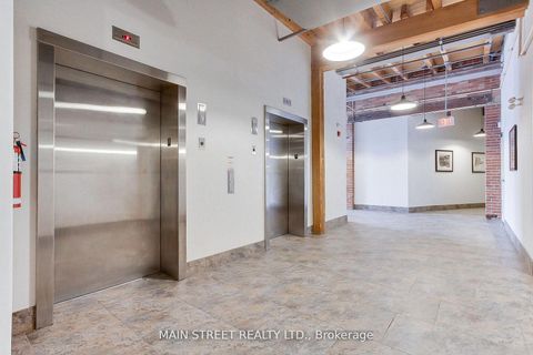 Photo 3 at 318 - 543 Timothy Street, Central Newmarket, Newmarket