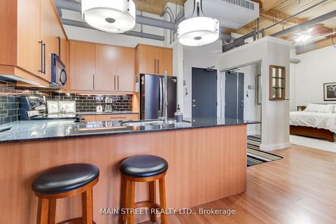 Photo 5 at 318 - 543 Timothy Street, Central Newmarket, Newmarket