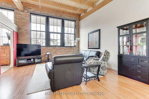 Photo 12 at 318 - 543 Timothy Street, Central Newmarket, Newmarket