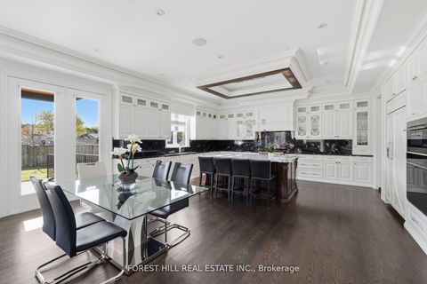 Photo 12 at 39 Patricia Drive E, King City, King