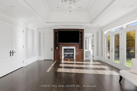 Photo 25 at 39 Patricia Drive E, King City, King