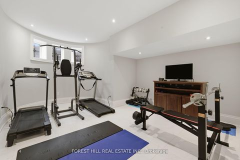 Photo 44 at 39 Patricia Drive E, King City, King