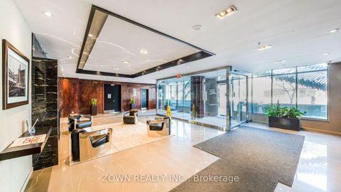 Photo 4 at 220 - 231 Fort York Boulevard, Niagara, Toronto