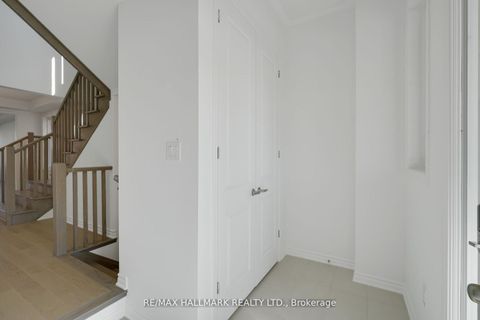 Photo 6 at 626 Newlove Street, Rural Innisfil, Innisfil