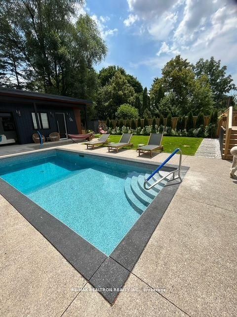 Photo 39 at 9 Karen Road, Donalda, Toronto