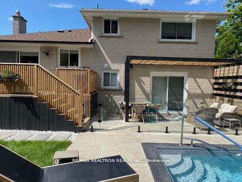 Photo 41 at 9 Karen Road, Donalda, Toronto