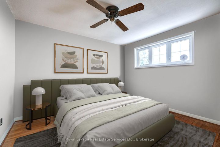 Photo 13 at 557 Stonecliffe Road, WO West, Oakville