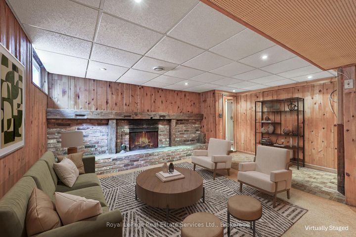 Photo 22 at 557 Stonecliffe Road, WO West, Oakville