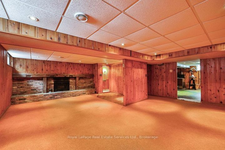 Photo 25 at 557 Stonecliffe Road, WO West, Oakville