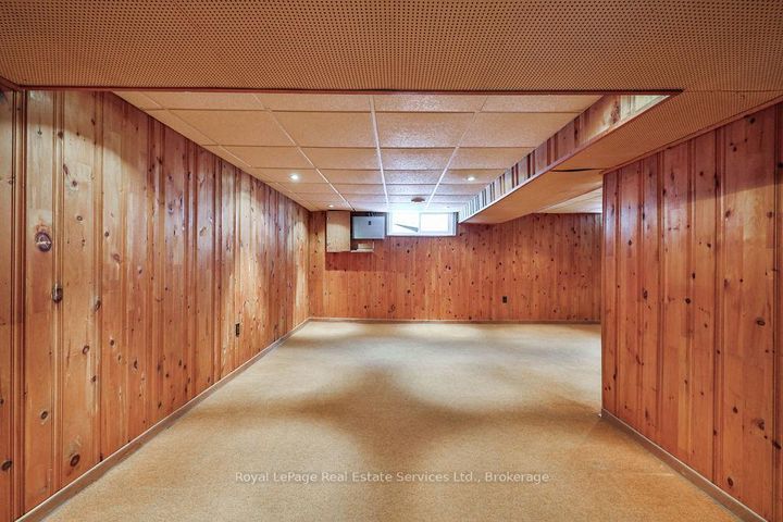 Photo 27 at 557 Stonecliffe Road, WO West, Oakville