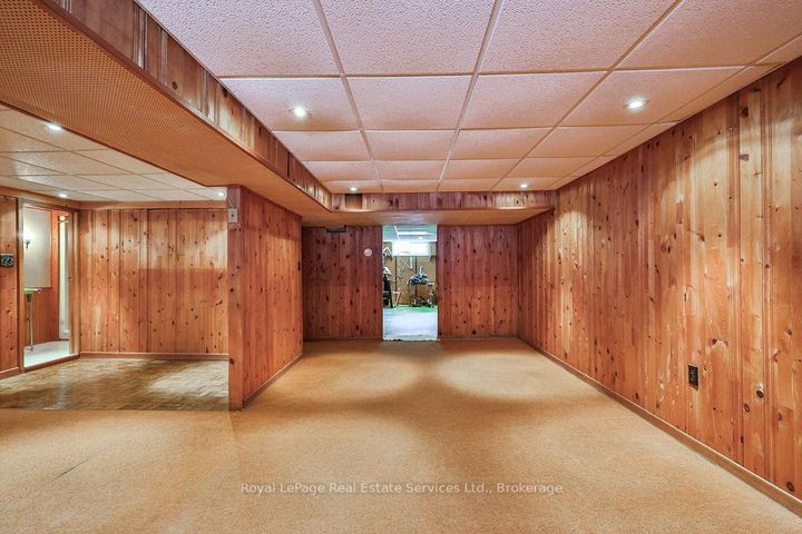 Photo 29 at 557 Stonecliffe Road, WO West, Oakville