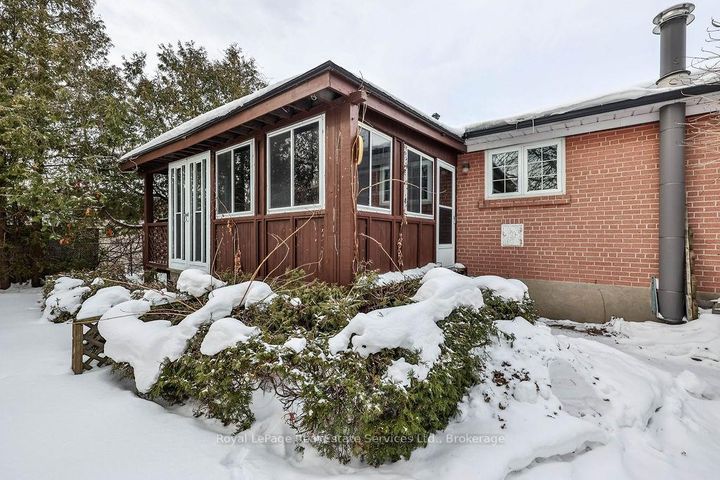 Photo 32 at 557 Stonecliffe Road, WO West, Oakville