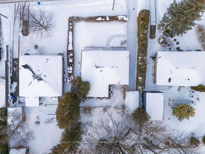 Photo 39 at 557 Stonecliffe Road, WO West, Oakville