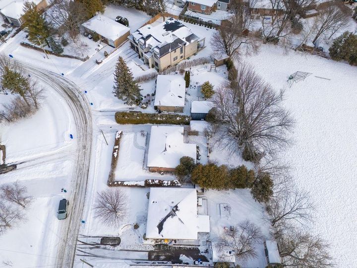 Photo 41 at 557 Stonecliffe Road, WO West, Oakville