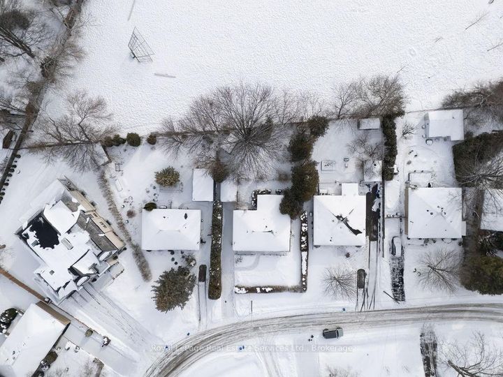 Photo 45 at 557 Stonecliffe Road, WO West, Oakville