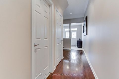 Photo 5 at 506 Foxcroft Boulevard, Wyndham, Newmarket