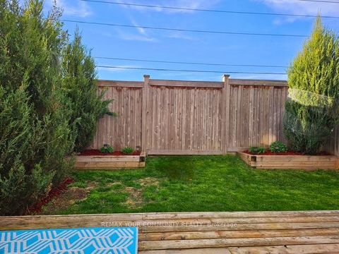 Photo 35 at 506 Foxcroft Boulevard, Wyndham, Newmarket