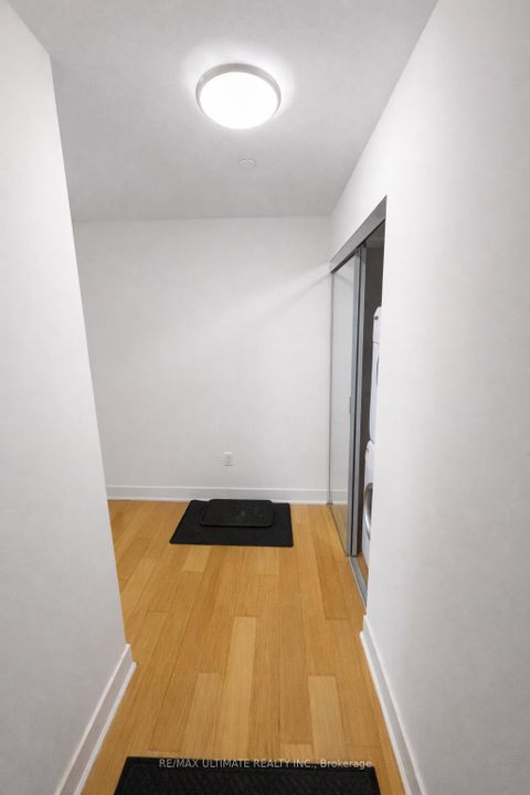 Photo 13 at 802 - 30 Roehampton Avenue, Mount Pleasant West, Toronto