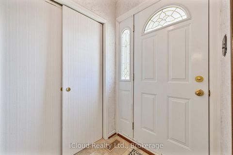 Photo 5 at 192 Beechgrove Drive, West Hill, Toronto