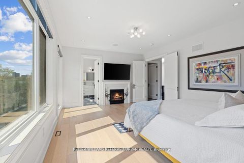 Photo 17 at 54 Cronin Drive, City Centre West, Toronto