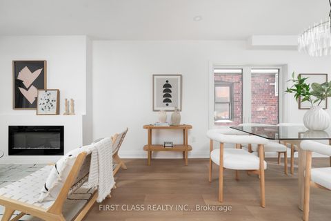 Photo 8 at 38 Bonnie Brae Boulevard, East York, Toronto