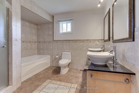 Photo 47 at 19 Crystal Drive N, Mill Pond, Richmond Hill