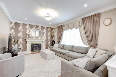Photo 15 at 58 Michael Fisher Avenue, Patterson, Vaughan