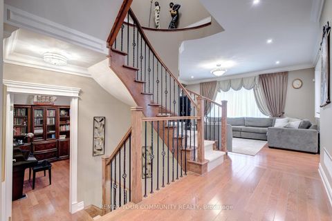 Photo 31 at 58 Michael Fisher Avenue, Patterson, Vaughan