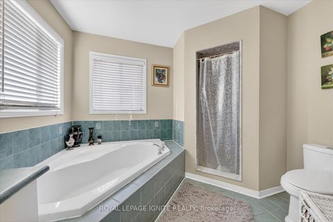 Photo 17 at 215 Drummond Drive, Maple, Vaughan