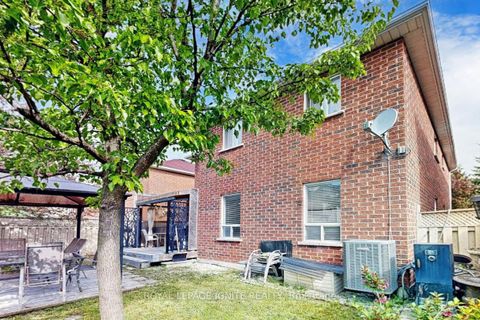 Photo 23 at 215 Drummond Drive, Maple, Vaughan