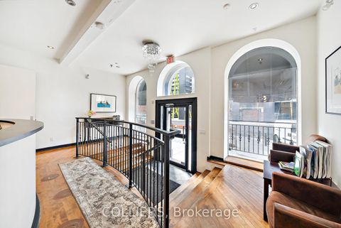 Photo 1 at 340 Richmond Street W, Waterfront Communities C1, Toronto