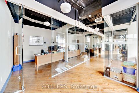 Photo 6 at 340 Richmond Street W, Waterfront Communities C1, Toronto