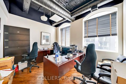 Photo 7 at 340 Richmond Street W, Waterfront Communities C1, Toronto