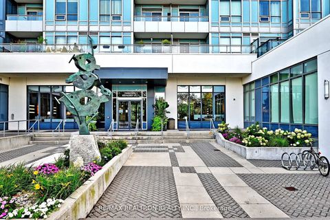 Photo 4 at 1122 - 7900 Bathurst Street, Beverley Glen, Vaughan